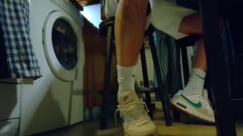 Snapshot of jobbeduval chatting on 03/09/25, 07:26 GUILLAUME feet and socks online show from 03/09/25, 07:26