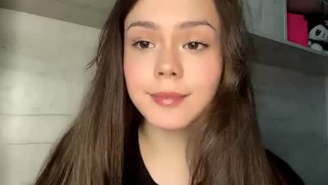 Mila online show from 05/28/26, 10:56