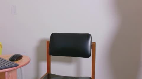 Jhulia online show from 11/26/25, 10:33