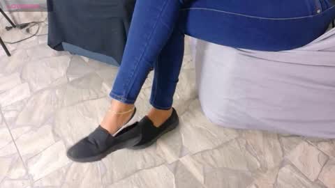 Jhulia online show from 02/13/26, 01:29