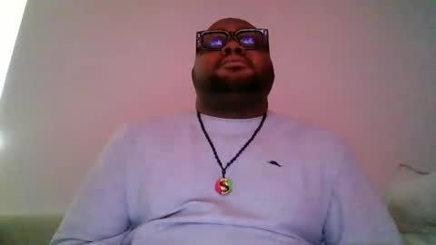 Snapshot of joe25123 chatting on 02/17/25, 12:21 joe25123 online show from 02/17/25, 12:21