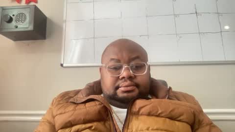 joe25123 online show from 01/31/26, 07:34