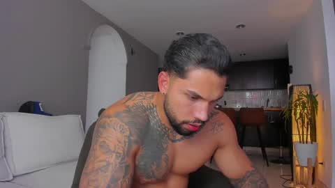 joe_esthetic online show from 03/28/26, 08:08