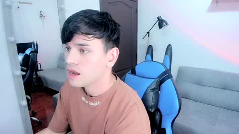 Snapshot of joe_jhonson chatting on 01/26/25, 05:23 joe jhonson online show from 01/26/25, 05:23