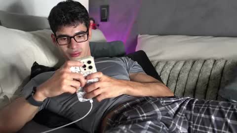 joe_steel1 online show from 05/05/26, 01:57