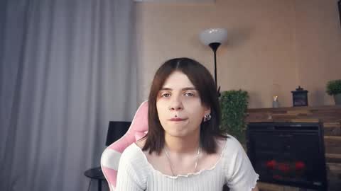 Snapshot of joeannkunselman chatting on 01/07/26, 07:55 Sofia online show from 01/07/26, 07:55