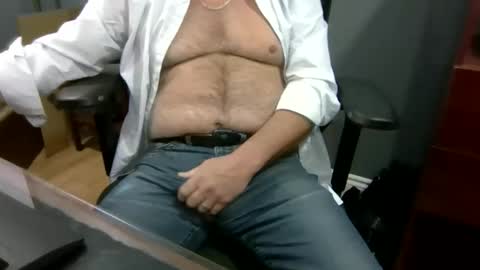 Snapshot of joebloe02 chatting on 09/25/25, 04:43 joebloe02 online show from 09/25/25, 04:43