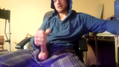 Snapshot of joeblow2481 chatting on 11/30/25, 05:33 joeblow2481 online show from 11/30/25, 05:33