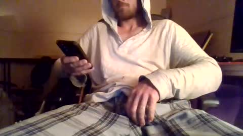 Snapshot of joeblow2481 chatting on 06/17/26, 05:32 joeblow2481 online show from 06/17/26, 05:32