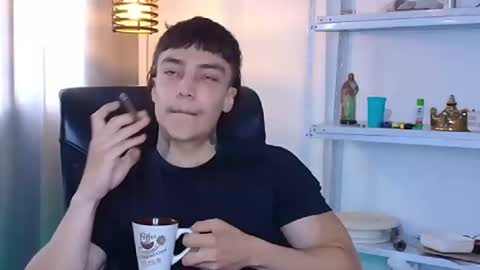 joeh_jonas online show from 10/16/25, 04:19