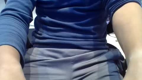 joejoe_1985 online show from 01/05/26, 06:55