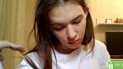 Jennifer online show from 04/03/26, 05:55