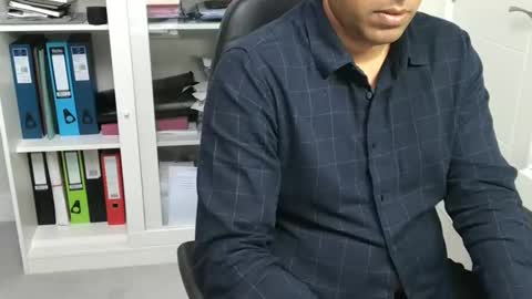 Snapshot of joeshades77 chatting on 04/08/26, 03:34 joeshades online show from 04/08/26, 03:34