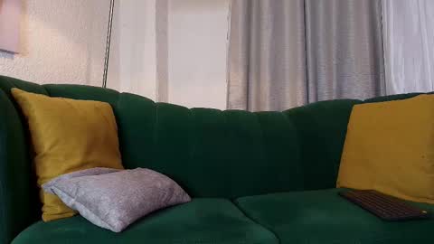     online show from 02/14/25, 06:34