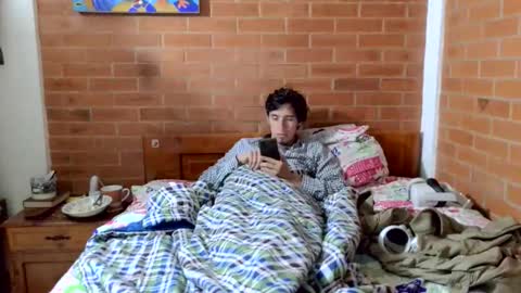 johan70nsexy online show from 04/07/26, 07:09