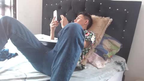 Snapshot of johan_kitten chatting on 03/04/26, 04:13 johan online show from 03/04/26, 04:13