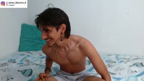 Snapshot of johan_mancini_r chatting on 07/13/26, 04:32 johan_mancini_r online show from 07/13/26, 04:32