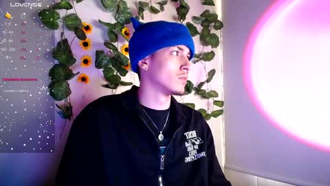 johan_parker222 online show from 09/27/25, 09:20