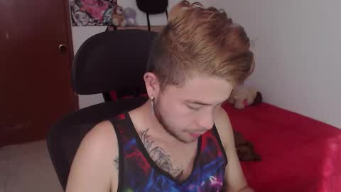 Snapshot of johanleonsweetboy chatting on 11/01/25, 01:13 JOHAN independient model online show from 11/01/25, 01:13