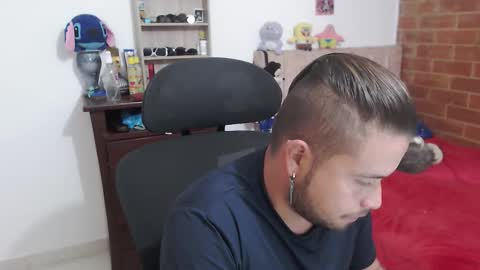 Snapshot of johanleonsweetboy chatting on 03/26/26, 05:07 JOHAN independient model online show from 03/26/26, 05:07