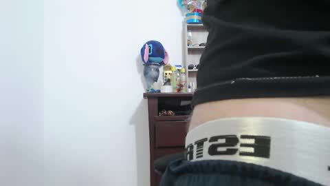 Snapshot of johanleonsweetboy chatting on 03/30/26, 04:08 JOHAN independient model online show from 03/30/26, 04:08