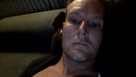 Snapshot of johannesjohnsson780 chatting on 12/04/25, 02:43 johannesjohnsson780 online show from 12/04/25, 02:43