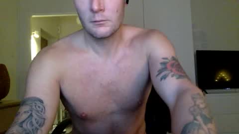 Snapshot of johannesjohnsson780 chatting on 12/18/25, 10:38 johannesjohnsson780 online show from 12/18/25, 10:38