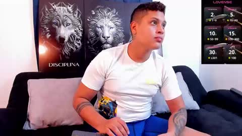 Snapshot of johansmith__ chatting on 02/20/25, 12:41 Johan Smith online show from 02/20/25, 12:41