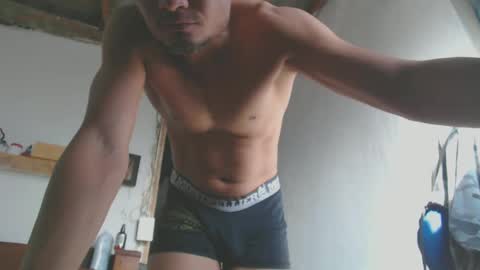 Snapshot of johantorres19 chatting on 02/12/25, 01:37 johantorres19 online show from 02/12/25, 01:37