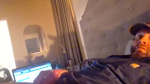 john0131739980 online show from 01/15/26, 05:34