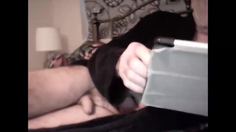 john091254 online show from 12/16/25, 07:46