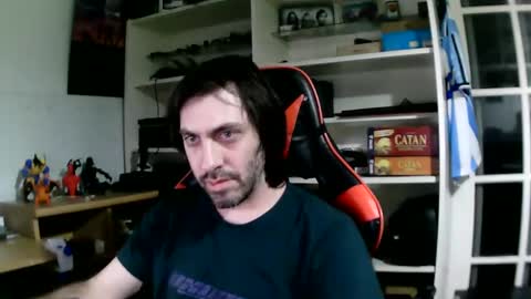 john online show from 11/04/25, 12:32