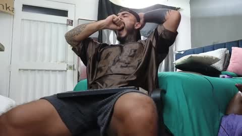 John  online show from 01/20/25, 05:06