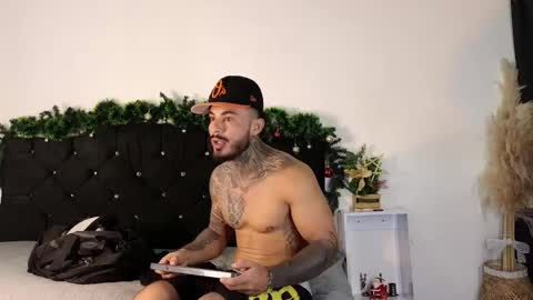 John  online show from 11/27/25, 11:01