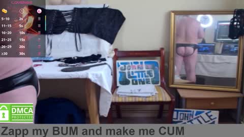 Snapshot of john_little_one chatting on 02/01/26, 10:36 JOHN online show from 02/01/26, 10:36