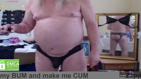 Snapshot of john_little_one chatting on 02/07/26, 04:11 JOHN online show from 02/07/26, 04:11