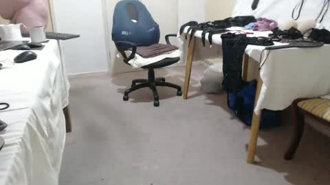 Snapshot of john_little_one chatting on 02/18/26, 06:59 JOHN online show from 02/18/26, 06:59