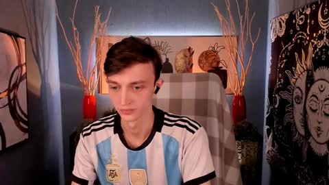 Snapshot of john_weasley chatting on 01/28/25, 08:58 John online show from 01/28/25, 08:58