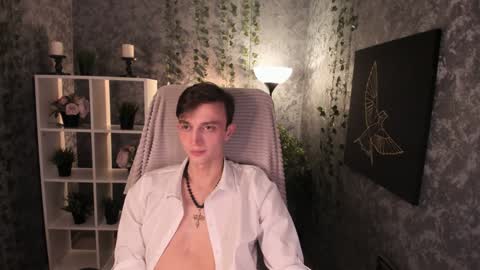 Snapshot of john_weasley chatting on 02/04/25, 08:59 John online show from 02/04/25, 08:59