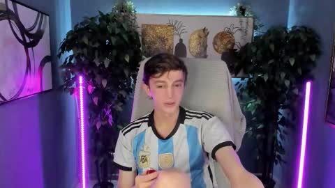 Snapshot of john_weasley chatting on 11/01/25, 02:52 John online show from 11/01/25, 02:52