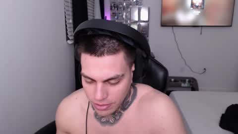 Snapshot of johnafterdark chatting on 02/27/26, 02:00 JAXX online show from 02/27/26, 02:00