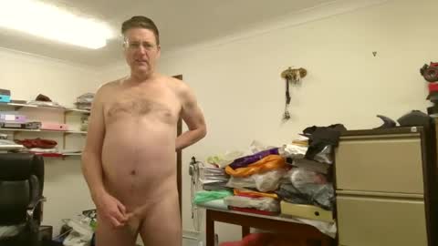 johnathan_stuart33 online show from 02/26/25, 08:37