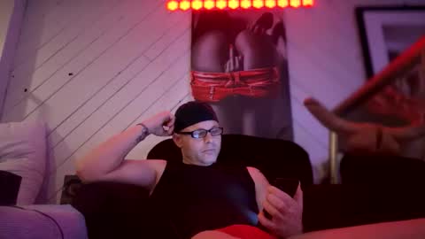 bisexual King  online show from 01/13/26, 06:29