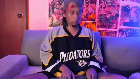 John carrie    Independent  Help me reach my goal 100 likes and 10000 followers  online show from 01/14/26, 02:17