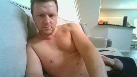 johnd101020 online show from 11/10/25, 07:02