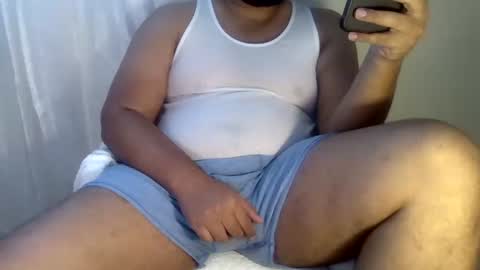 Snapshot of johnd2090 chatting on 10/10/25, 12:15 JohnD online show from 10/10/25, 12:15