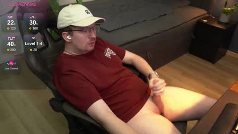 Snapshot of johndor22 chatting on 01/12/25, 06:27 Jones online show from 01/12/25, 06:27