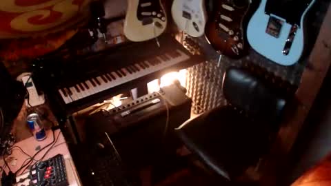 johnfeelgood004 online show from 12/01/25, 07:35