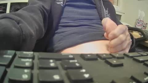 Snapshot of johngp777 chatting on 10/30/25, 03:46 johngp777 online show from 10/30/25, 03:46