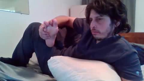 Snapshot of johnjohn90909 chatting on 11/15/25, 12:30 johnjohn online show from 11/15/25, 12:30